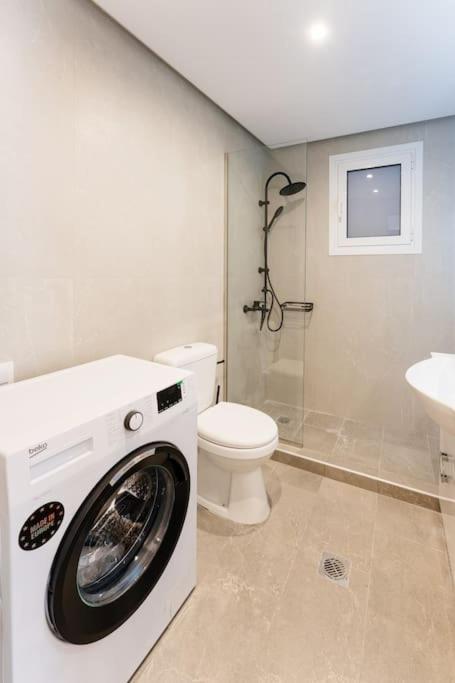 Comfy Apartment Near Acropolis Athen Exterior foto